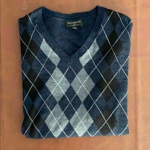 Banana Republic 100% Merino Wool V-Neck Sweater